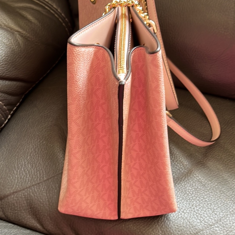 Michael Kors blush color drop satchel - Picture 4 of 13